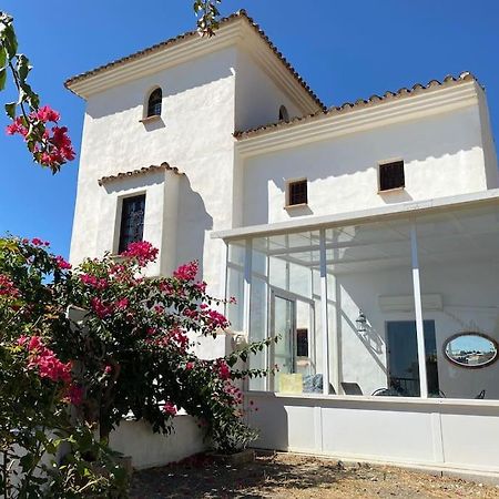 טולוקס Castle Tower Ground Floor Apartment In Rural Holiday Park 'Cezanne' מראה חיצוני תמונה