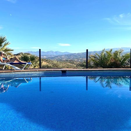 טולוקס Castle Tower Ground Floor Apartment In Rural Holiday Park 'Cezanne' מראה חיצוני תמונה