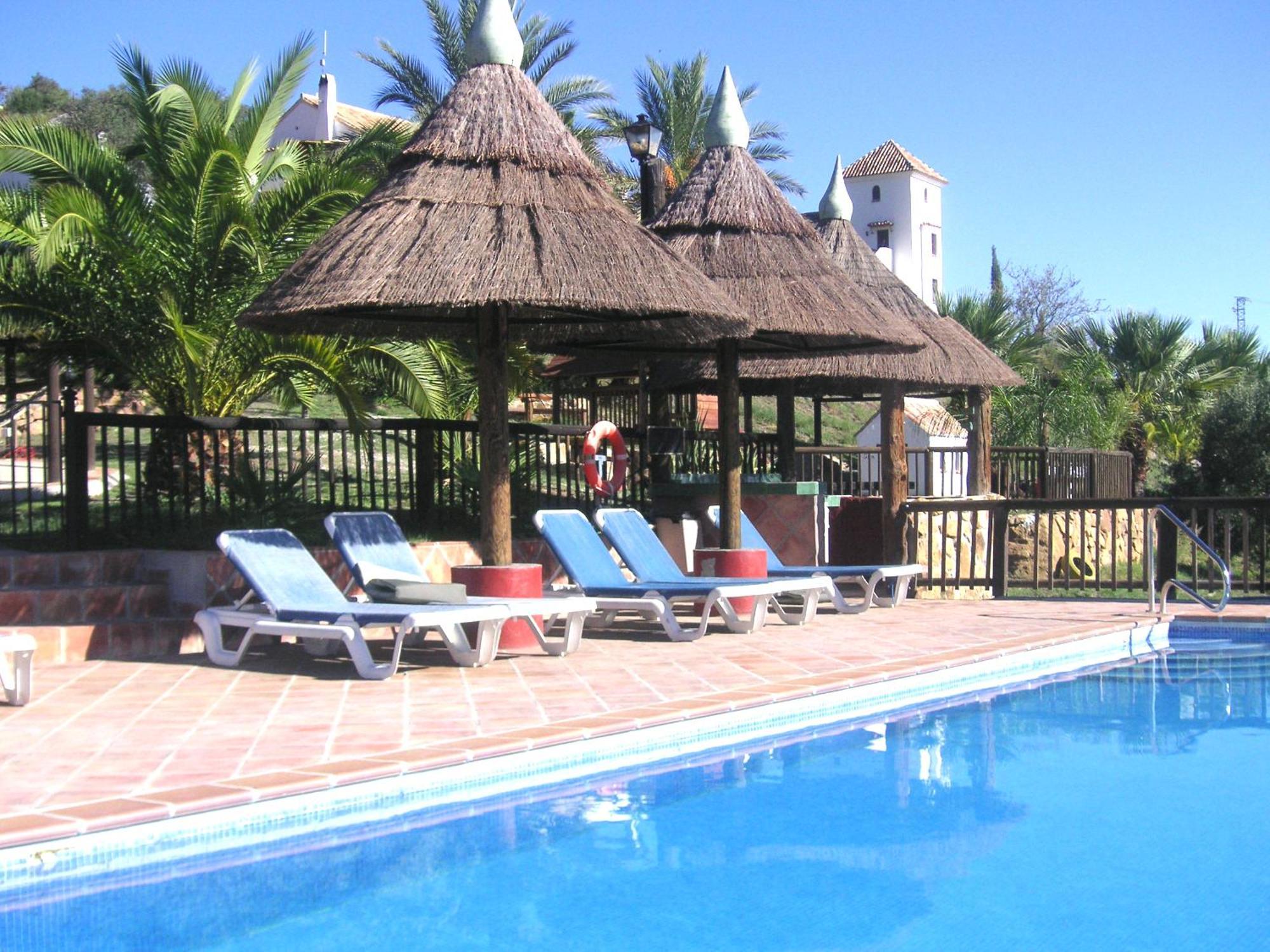 טולוקס Castle Tower Ground Floor Apartment In Rural Holiday Park 'Cezanne' מראה חיצוני תמונה